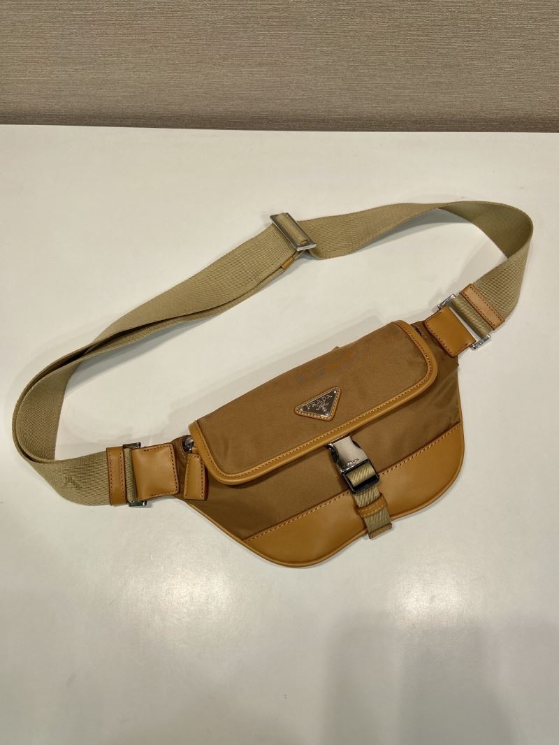 Pra*a waist chest packs